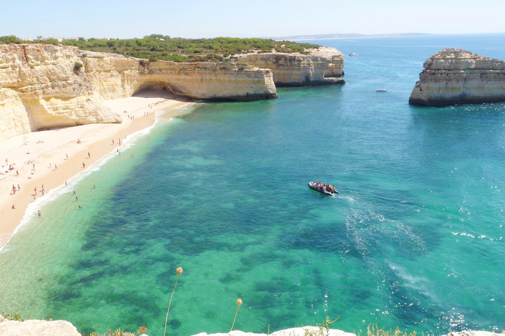 ALGARVE COASTLINE CRUISE - ALGARVE YACHT CHARTER CENTRE